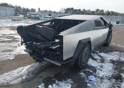 2024 Tesla Cybertruck All-Wheel Drive z USA, uszkodzony, nr VIN 7G2CEHED6RA053058